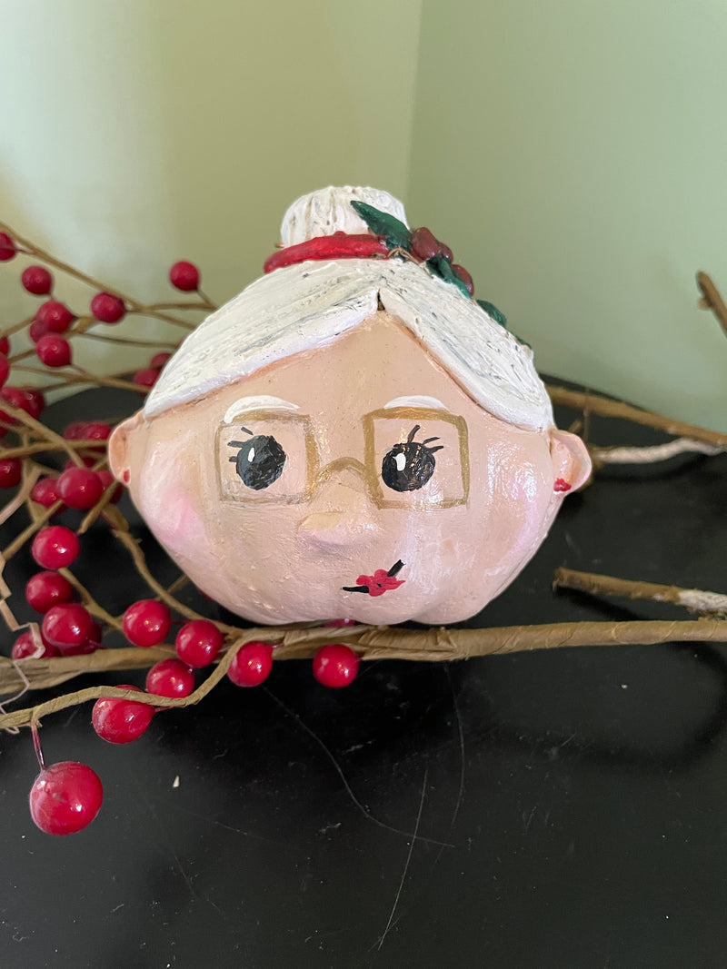 Christmas Ornaments- Mr and Mrs. Clause