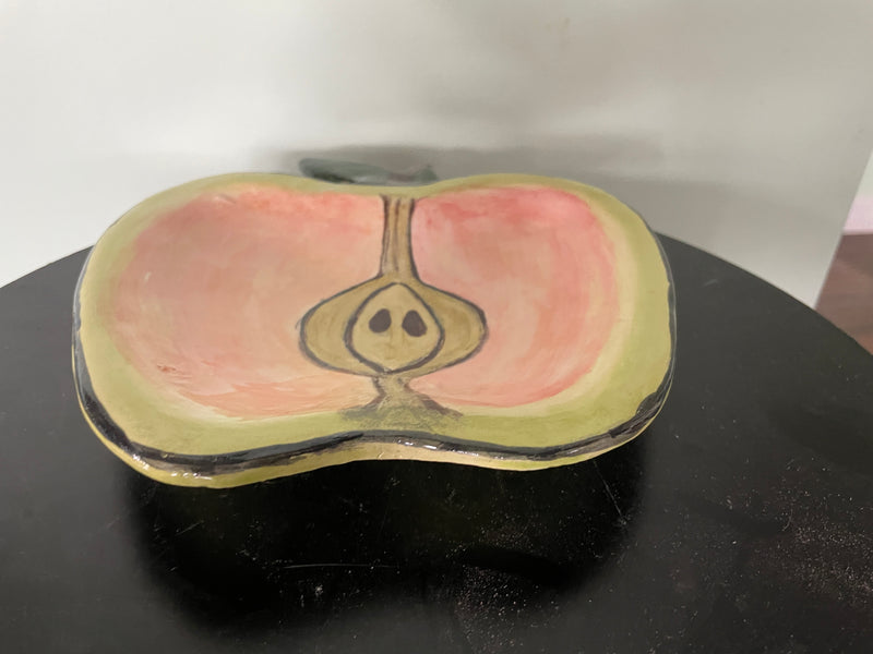 ART- Apple plate